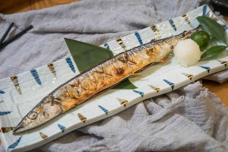 秋刀鱼海捕量暴跌！日本拟对15种海鱼限量捕捞！鰤鱼、真鲷等超8成海捕产品或将受限！