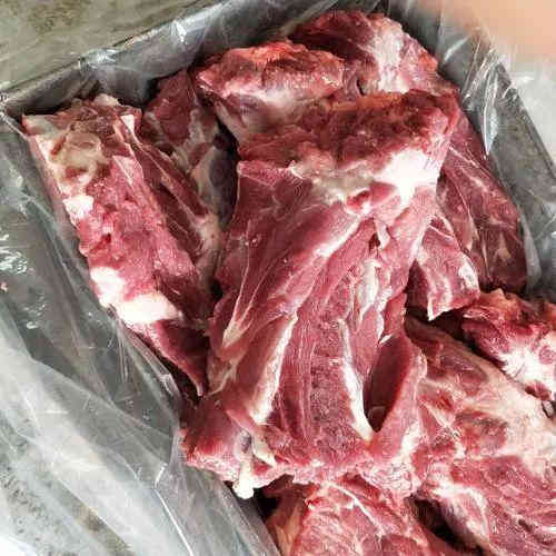  广东查获94吨冻肉，来源不明且无检疫证明……