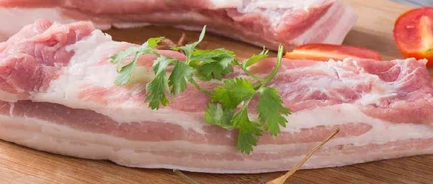  猪肉价格跌破30元/公斤；米其林将不公布美国加州餐厅星级