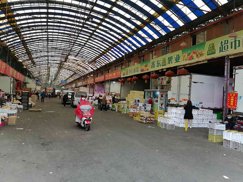 回访华南海鲜市场：一层海鲜区域封闭，商户推测不会再经营海鲜