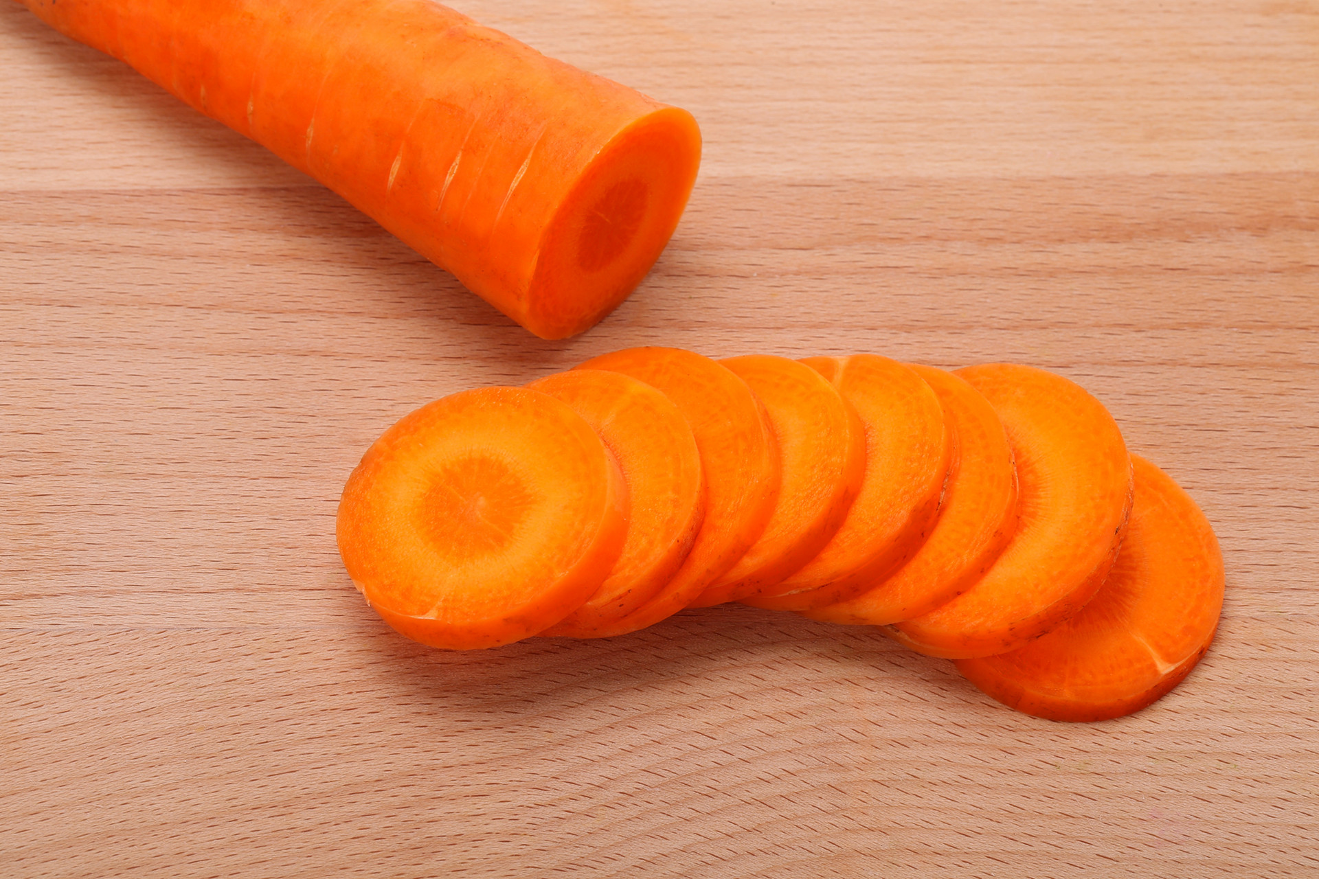 胡萝卜怎么切菱形图解