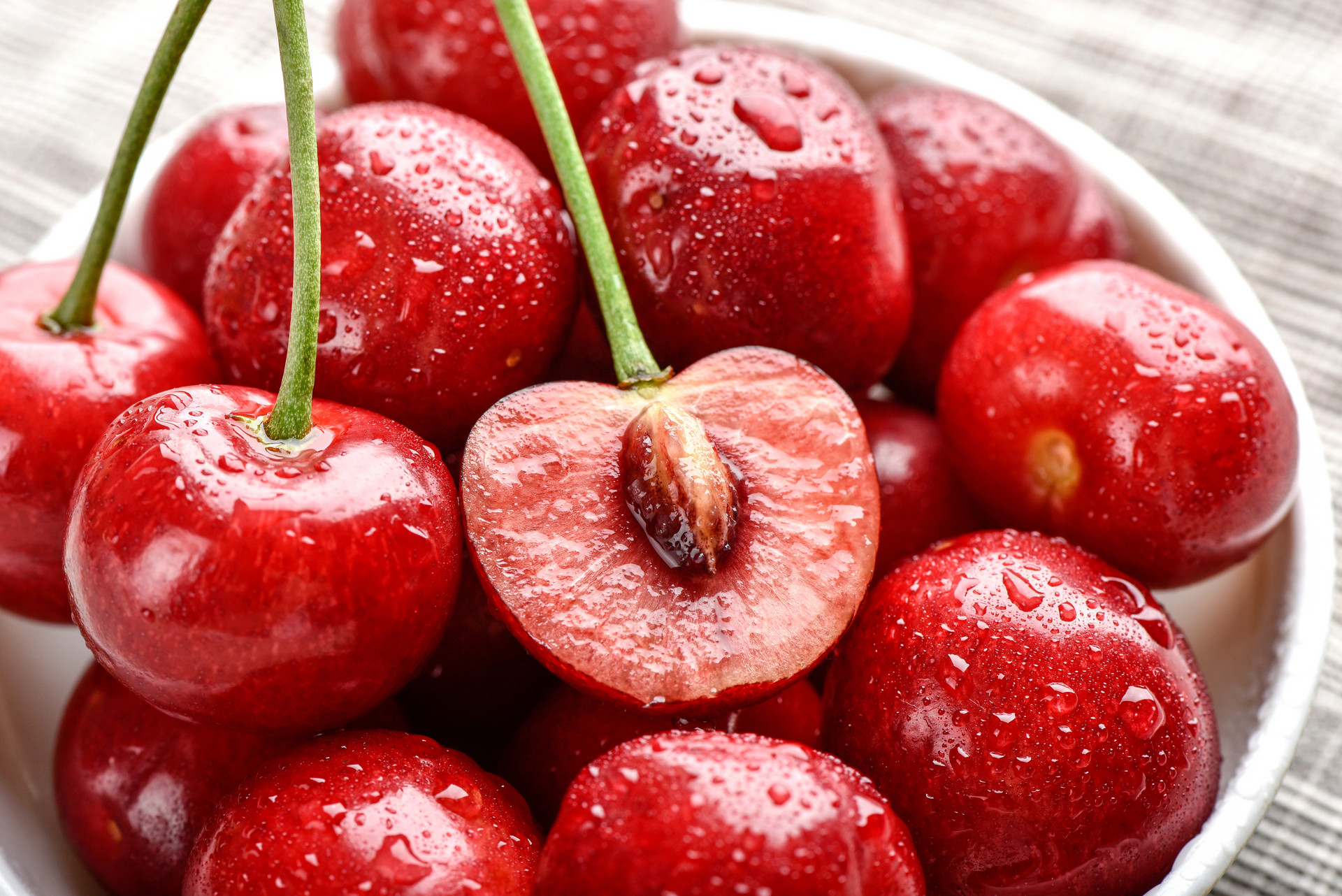 卡路里最低的水果排行