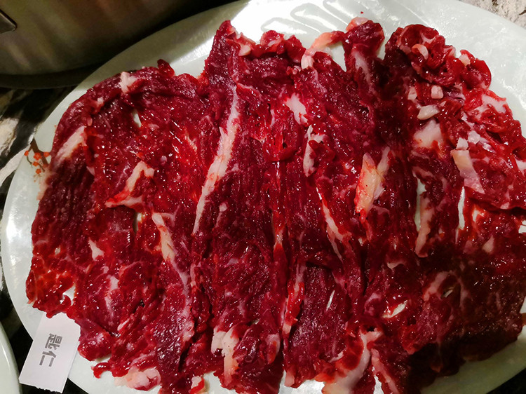 万达这家潮汕牛肉火锅，人均不高吃的牛肉品质倒很高