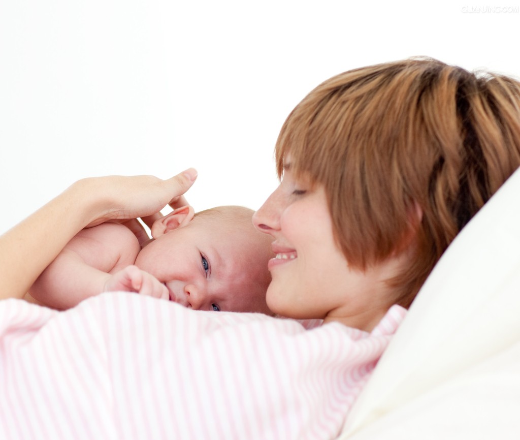 母乳喂养有可能会危害宝宝健康
