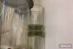 玻璃杯喝开水有害吗？你怎么保养玻璃杯？
