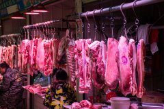  猪肉价格连续7周回落 后市可能仍将震荡下跌